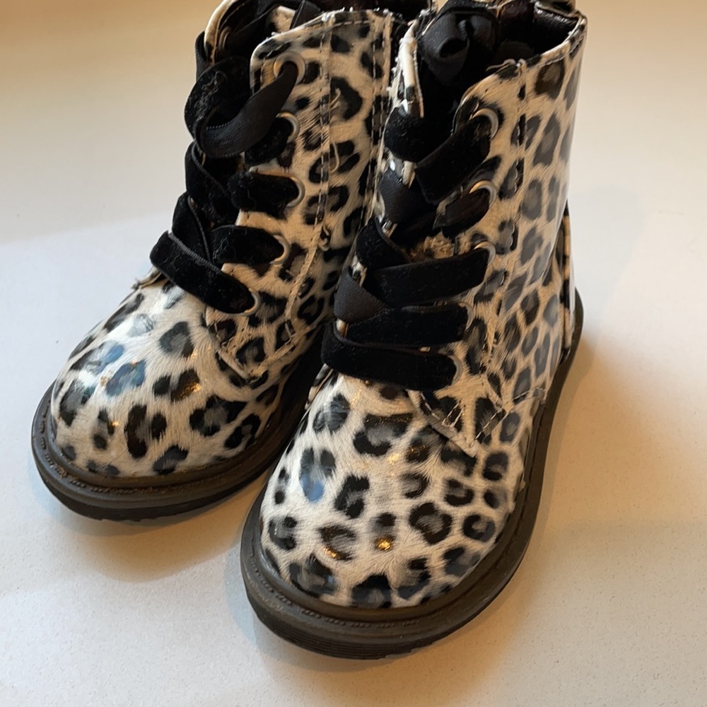 Leopard Booties - Picture 2 of 3